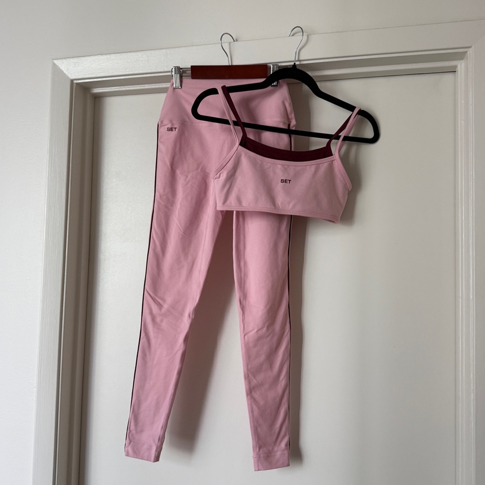 SET Active Garnet Workout Set (Includes Leggings … - image 2